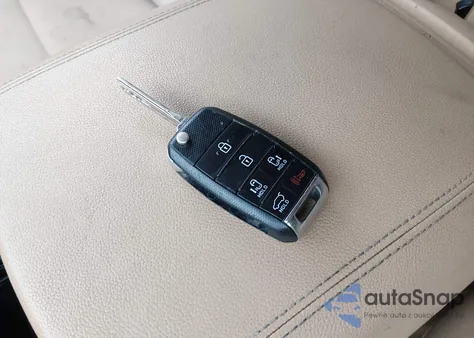 2016 Kia Sedona Lx from USA, damaged, VIN KNDMB5C17G6199097